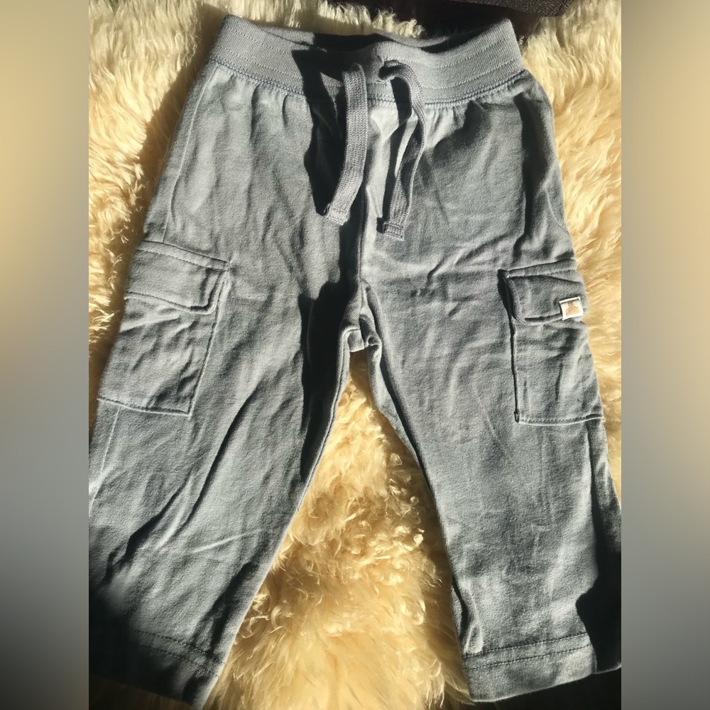 Gap cargo pants~NWOT